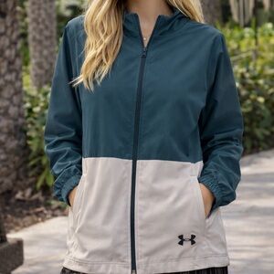 Under Armour Blue Windbreaker Jacket Size Large Lightweight Athletic Jacket